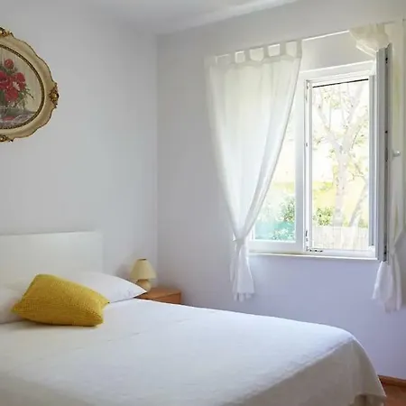 Kucica Bgnm Holiday home Biograd Na Moru